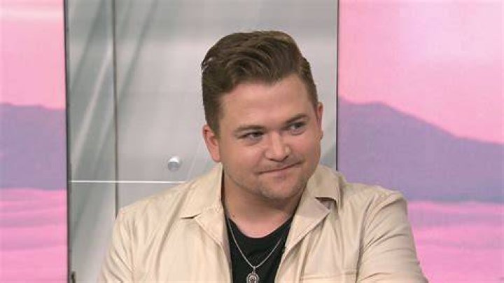 2023: What Happened to Hunter Hayes? Weight Gain Examined!