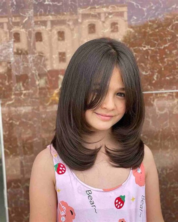 25 Stylish Layered Haircuts For Little Girls