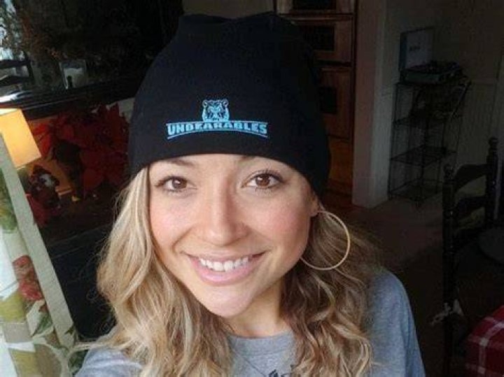 Amy Reinke Smith – Bio, Age, Height, Facts About Owen Benjamin’s Wife