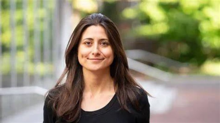 Arwa Mahdawi Wikipedia, Age, Boyfriend, Salary, Ethnicity