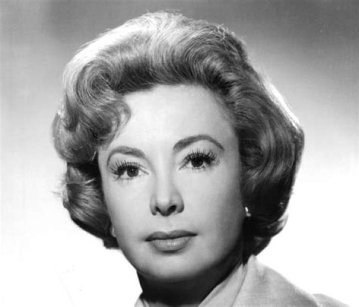 Audrey Meadows Net Worth, Income, Salary, Earnings, Biography