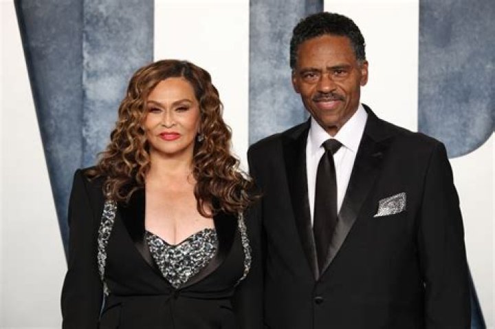 Beyoncé Knowles: Husband, net worth, tattoos, smoking & body measurements