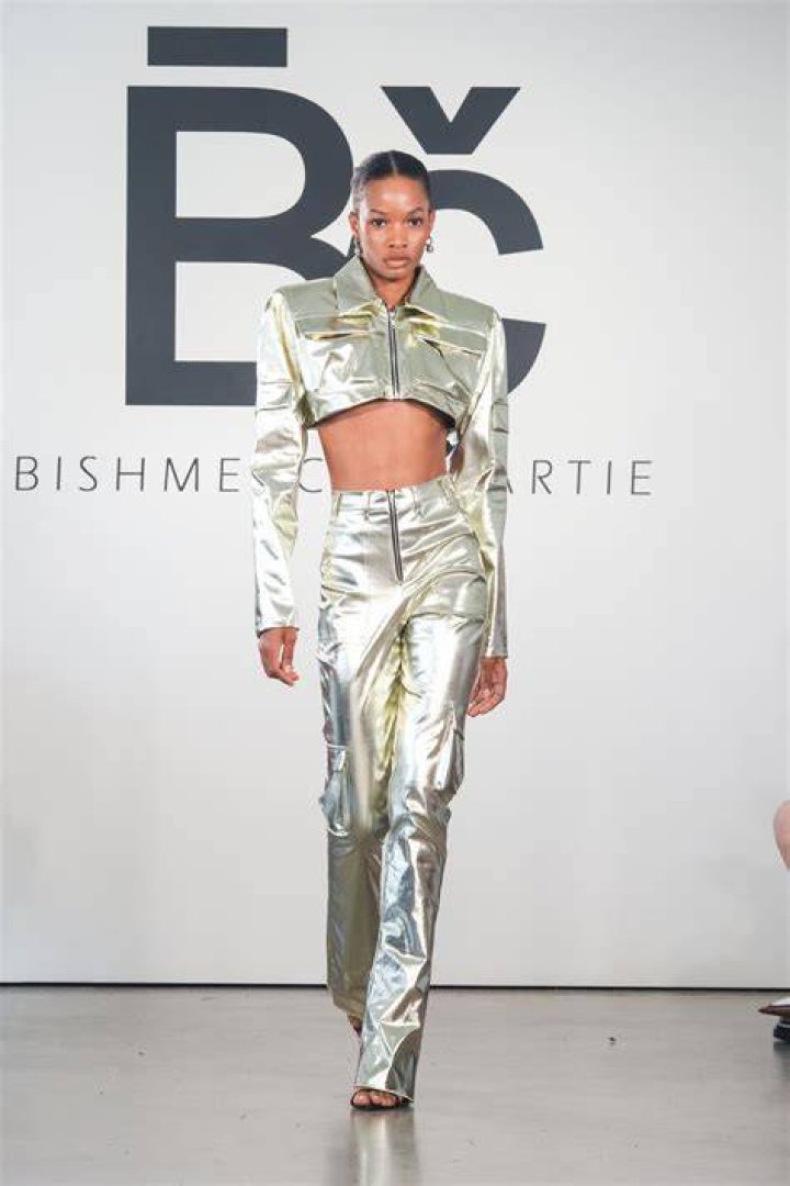 Bishme Cromartie Bio, Age, Girlfriend, Project Runway, Fashion Design, Instagram