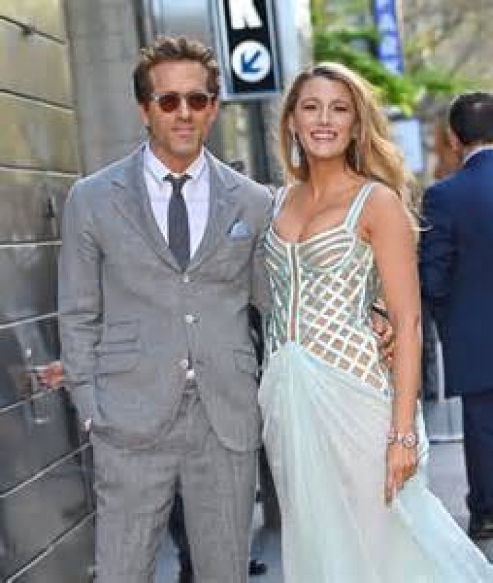 Blake Lively: Husband, net worth, tattoos, smoking & body measurements