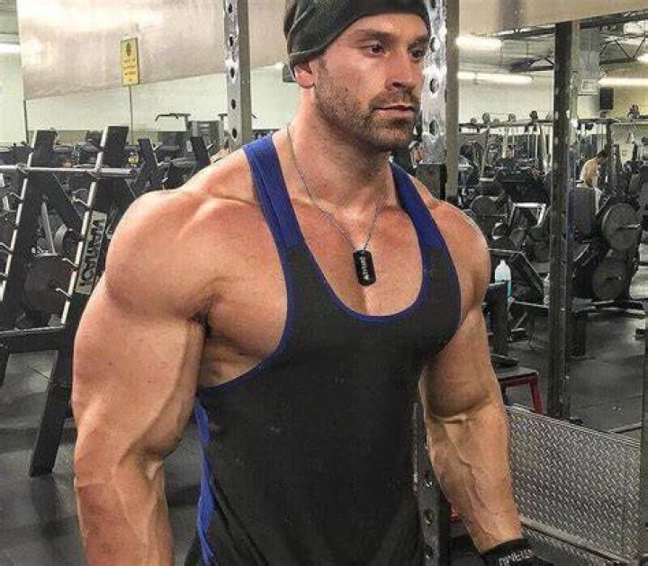 Bradley Martyn (Youtuber) Wiki, Bio, Age, Height, Weight, Dating, Girlfriend, Career, Net Worth, Facts