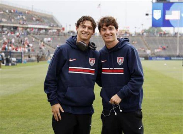 Brenden Aaronson Injury: Brother And; Family – Net Worth And Girlfriend