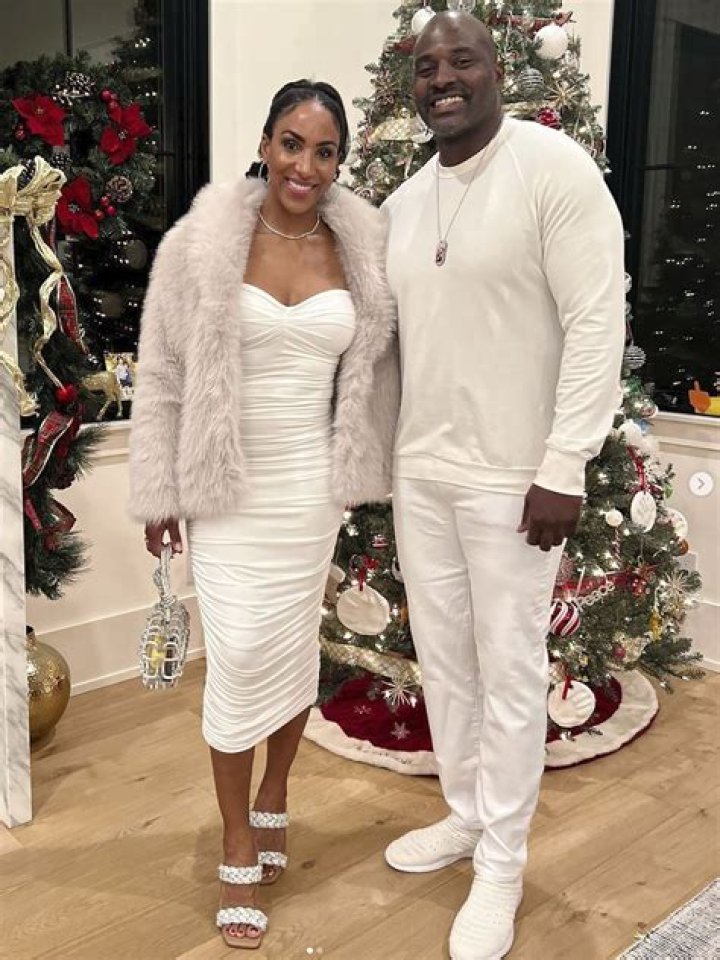 Brett Newton Is A Married Man, Meeth His Beautiful Wife Ann-Marie Sepe On Instagram