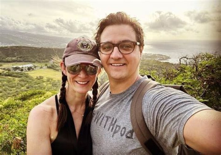 Caley Hayes Wikipedia, Age, Height, Husband, Instagram