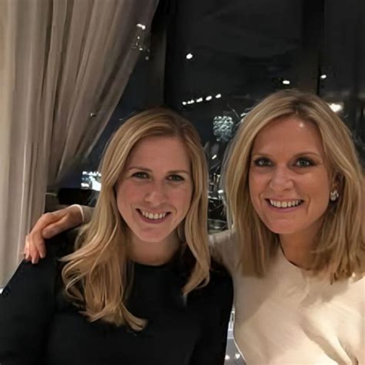 Carolyn Elizabeth Davis Bio, Age, Career, Net Worth, Parents