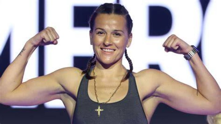 Chantelle Cameron Bio; Nickname, Height, Weight, Family, Next Fight, Twitter, Instagram