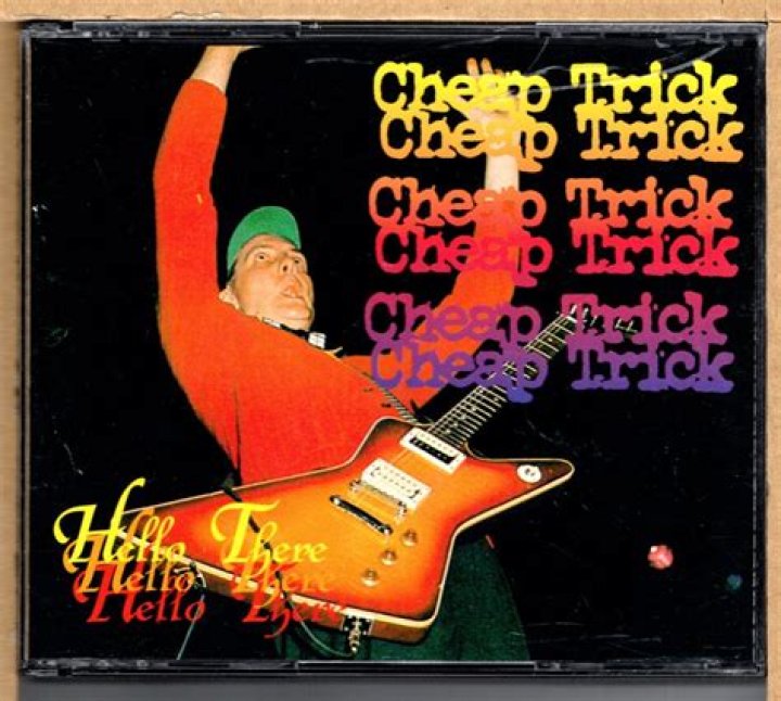 Cheap Trick’s
Hello There Lyrics