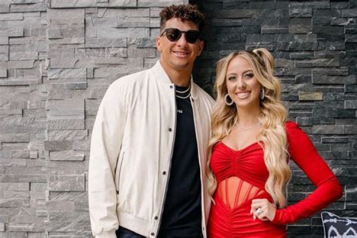 Clark Howard Bio, Wiki, Age, Family, Wife, Net Worth, Podcast, Tips, Show and Education