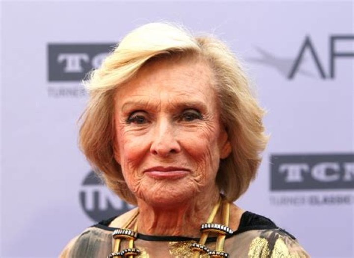 Cloris Leachman Net Worth, Spouse, Children, Family, Cause of Death, Husband, Health, Height, Obituary