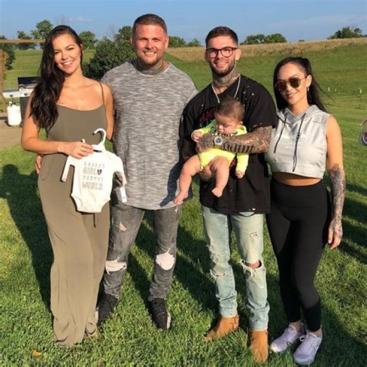 Cody Garbrandt Age, Wiki, Biography, Salary, Net worth, Family, Body Measurement, Parents