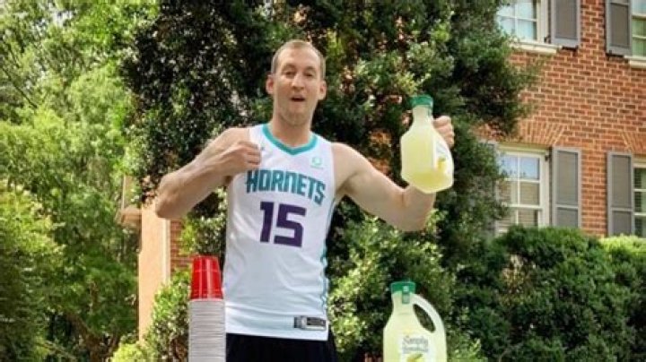 Cody Zeller: dating, net worth, tattoos, smoking & body facts