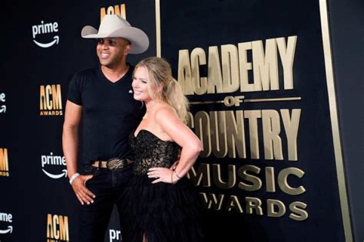 Coffey Anderson Biography, Wife, Age, Parents and Songs