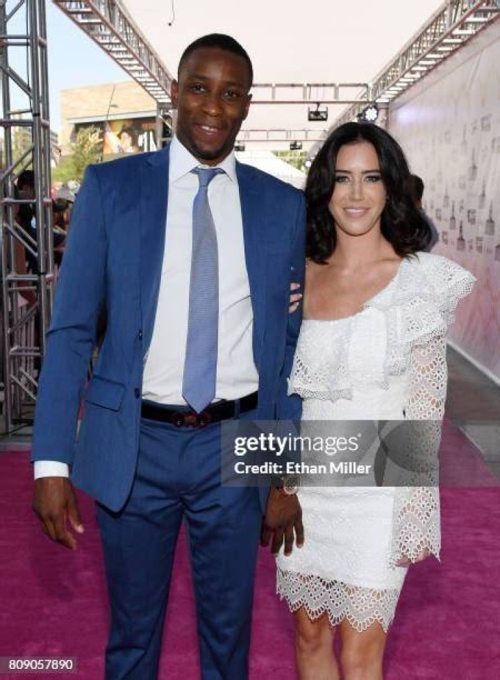 Crystal Corey and Wayne Simmonds Relationship – Married & Net Worth