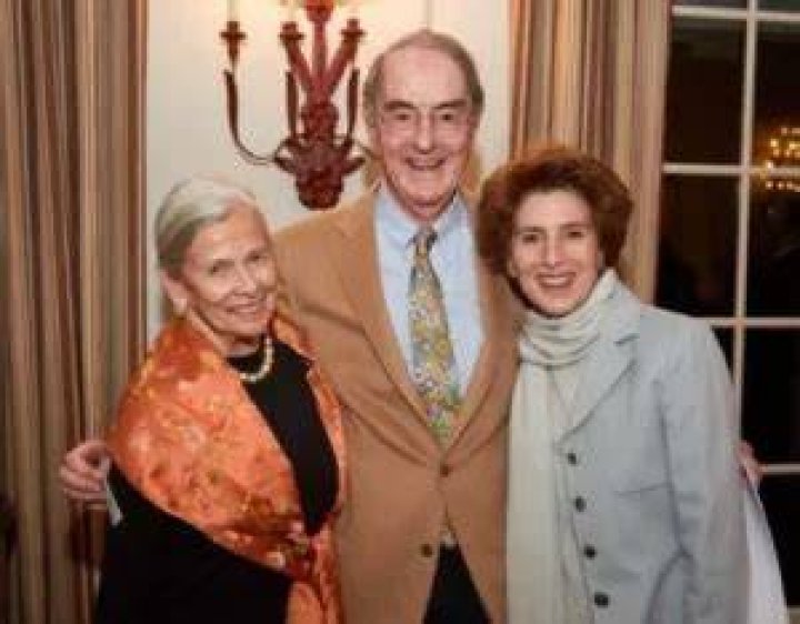 Cynthia Malkin Net Worth, Age, Wiki: Richard Blumenthal’s Wife and Family