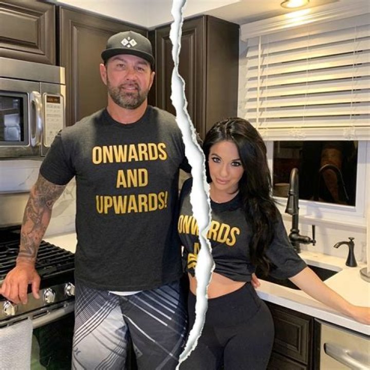 Danielle Miele, Roger Mathews Girlfriend, Age, Wiki, Bio, Net Worth