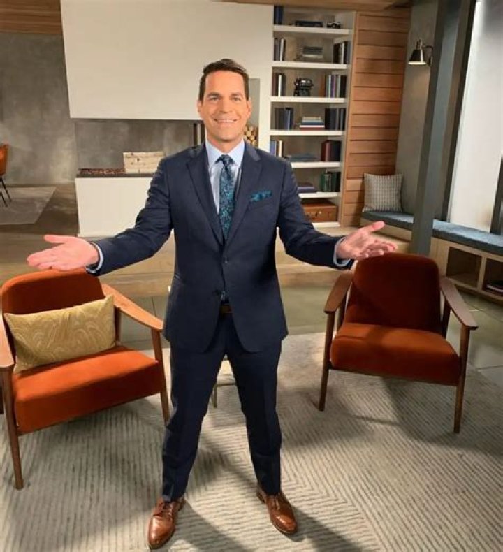 Dave Karger Bio, Wiki, Age, Height, Family, Partner, TCM, and Net Worth