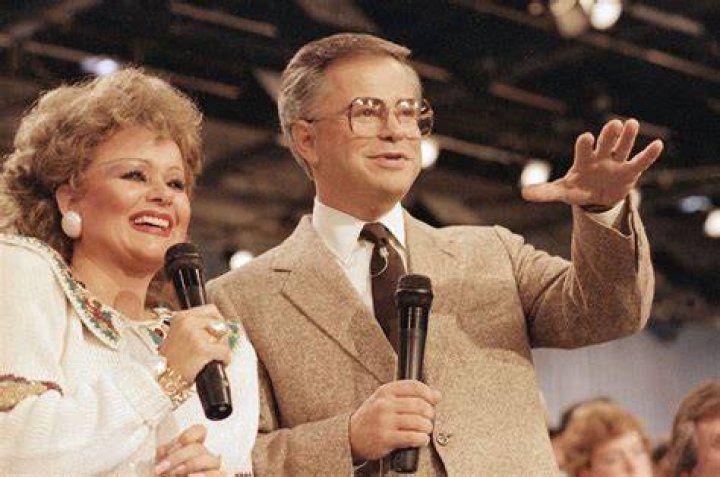 Death Hoax: Is Jim Bakker Dead or Alive? Wife and Family