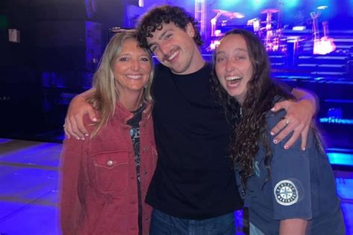 Debby Boone Siblings: Meet Cherry Boone, Linda Boone, Laurey Boone