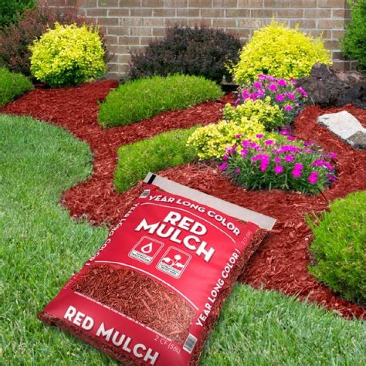 Does costco sell rubber mulch