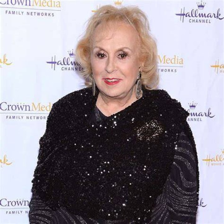 Doris Roberts’s Net Worth, Biography, Career, Awards, Fact and Life Story