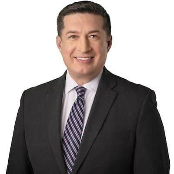 Doug Currin Bio, Wiki, Age, Wife, Family, Education, WATE, Salary, Net Worth, Height