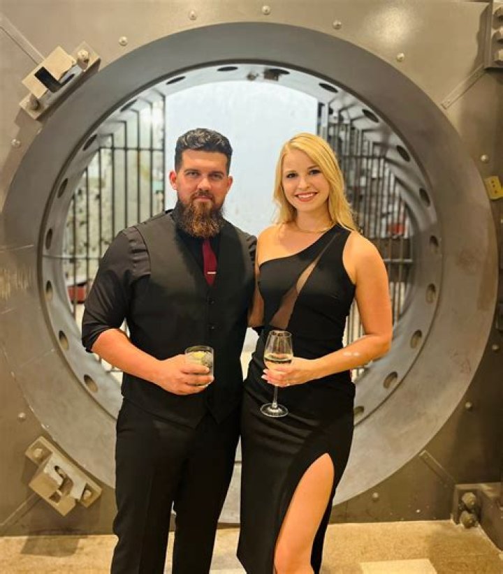 Drew Jacobs Wife: Who Is April Tracy? Girlfriend Hannah Death Cause Explored
