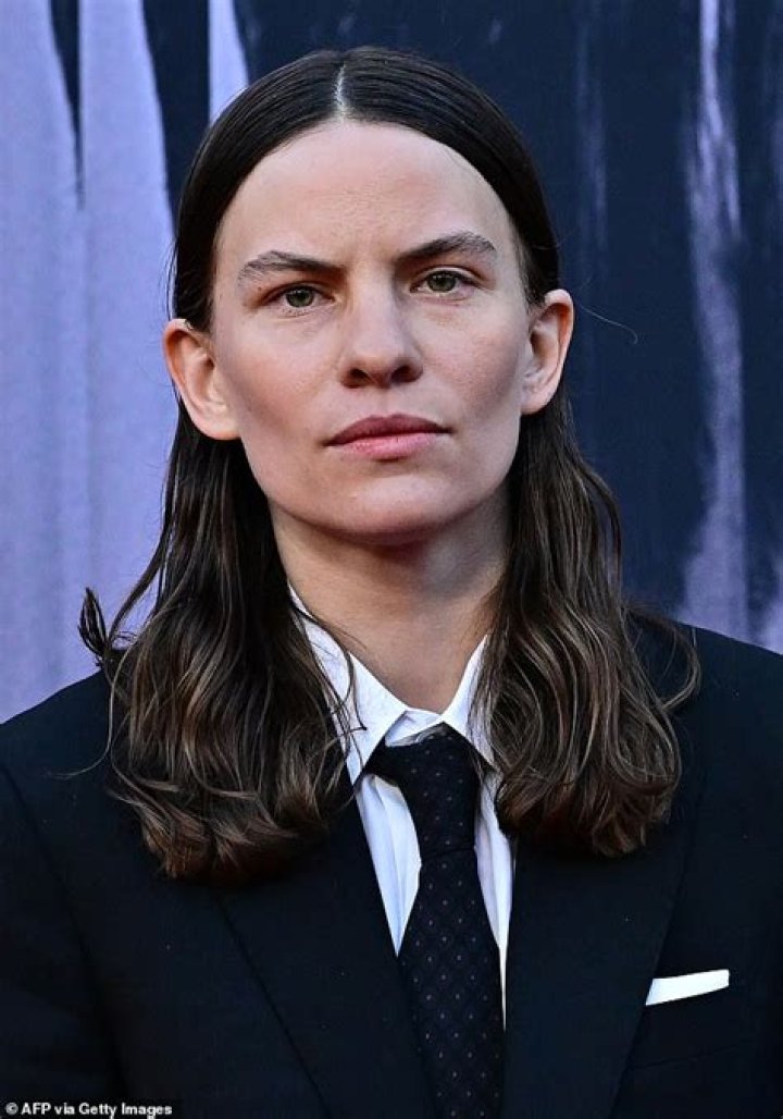 Eliot Sumner’s biography, net worth, fact, career, awards and life story