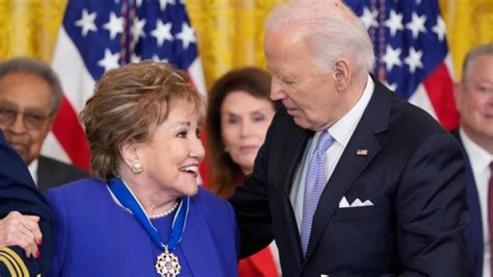 Elizabeth Dole Age, Everything To Know About Senator Bob Dole’s Wife