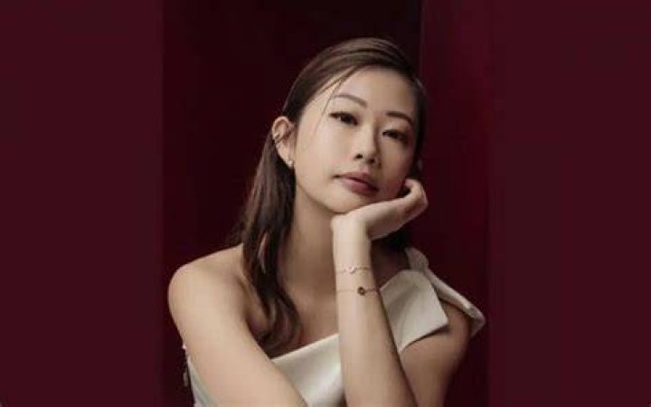 Emi Wong Age, Wiki, Biography, Net worth, Height, Ethnicity, Boyfriend