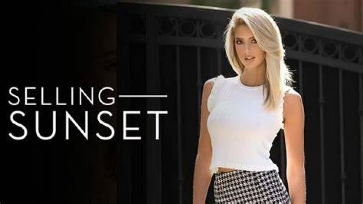 Emma Hernan Selling Sunset Net Worth, Age, Parents, Husband, Wiki, Biography, Siblings, Ethnicity & more