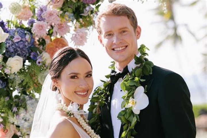 Erin Bates Age, Wiki, Biography, Body Measurement, Parents, Family, Salary, Net worth