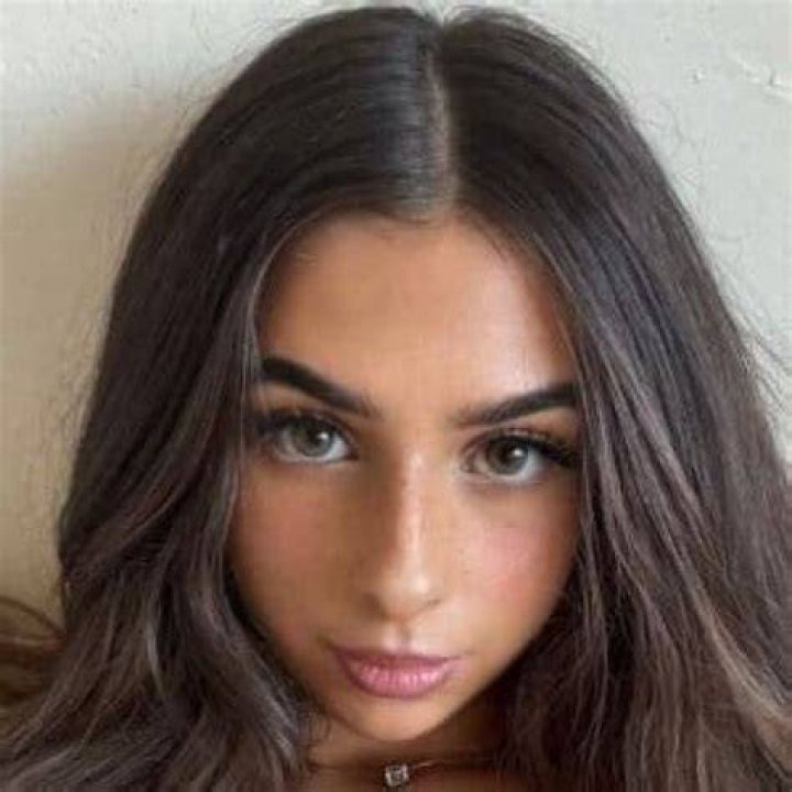 Evasavagiou Official Tiktok, Evasavagioufails Instagram Real Name & Net Worth