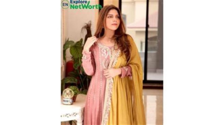 Hadiqa Kiani Net Worth, Age, Wiki, Husband, Family, Social Media, & More