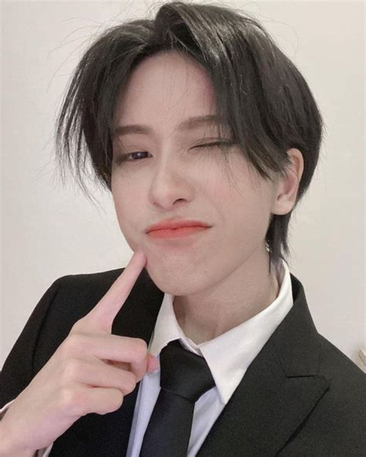 Hakken Ryou Real Face and Gender Revealed, Is The Cosplayer Girl Or A Boy?