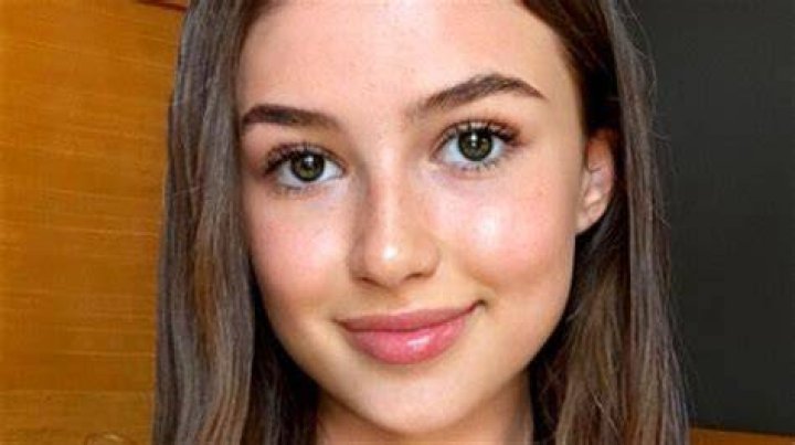 Hannah Rose May Age, Wiki, Biography, Height, Instagram, Net Worth. Boyfriend