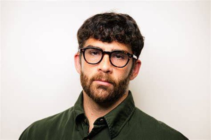 Hasan Piker Height and Biography : How Tall Is American vlogger Hasan Piker?