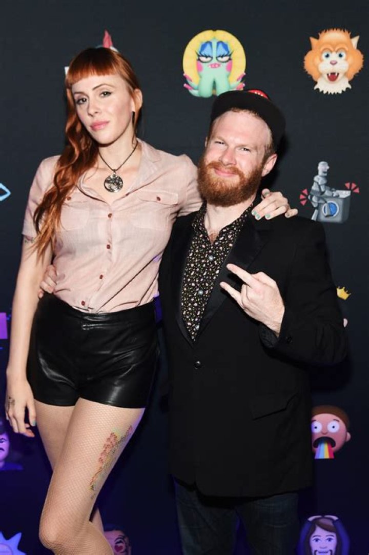 Henry Zebrowski Bio, Wiki, Age, Height, Wife, Net Worth, Superstore, Wolf of Wall Street and Heroes