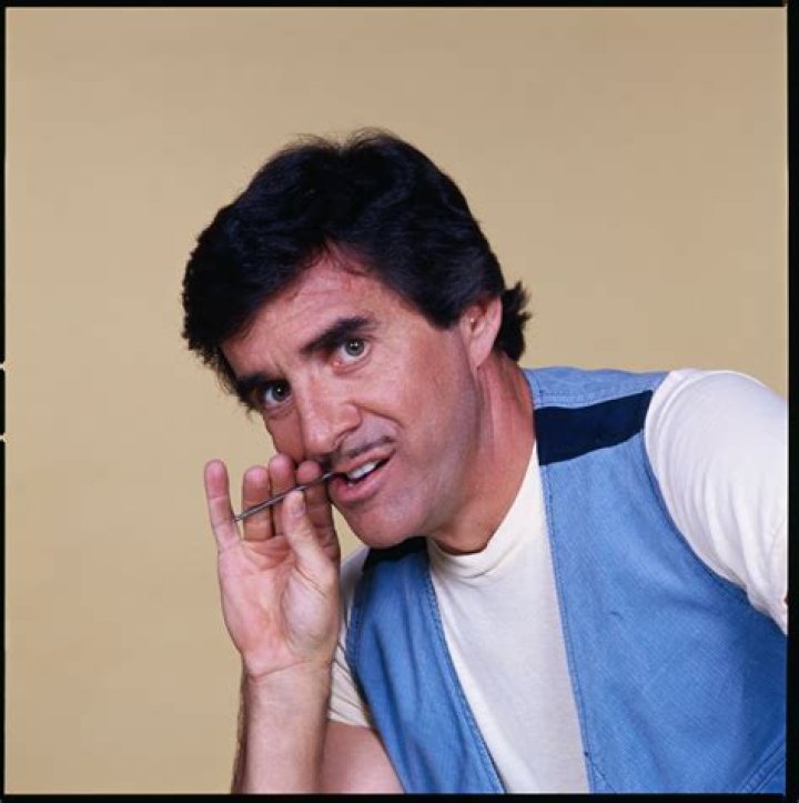 How Much Money Does Pat Harrington Jr. Make? Latest Pat Harrington Jr. Net Worth Income Salary