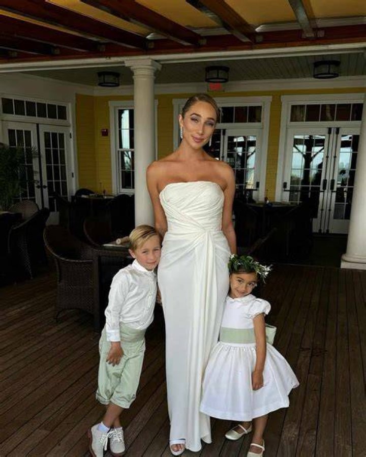 How Old Is Aurora Culpo? Who is her Husband – Wiki, Age, Net Worth, Kids