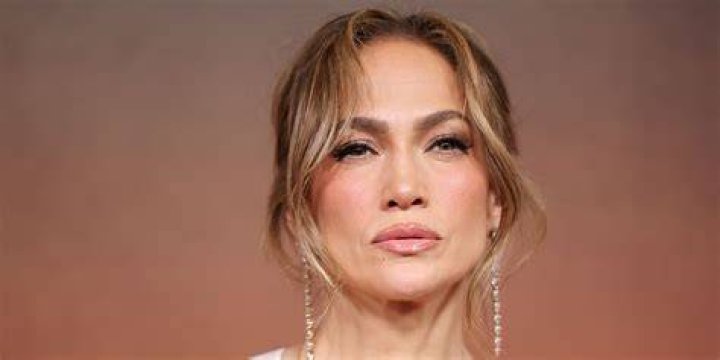 How Old Is Jennifer Kathreen Larson Age? Her Wikipedia Bio & Boyfriend Details Explored