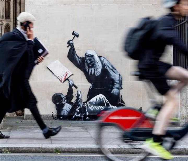 How to contact banksy artist