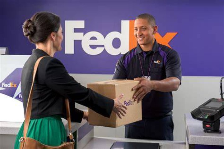 How to contact fedex delivery driver