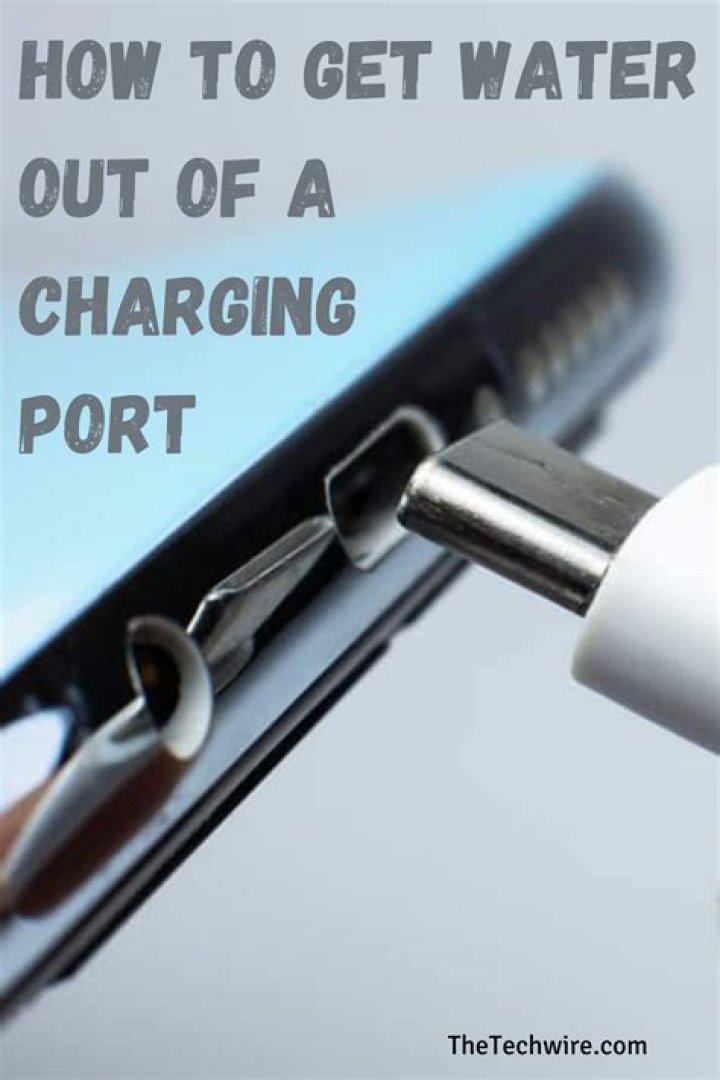 How to get water out of lightning connector