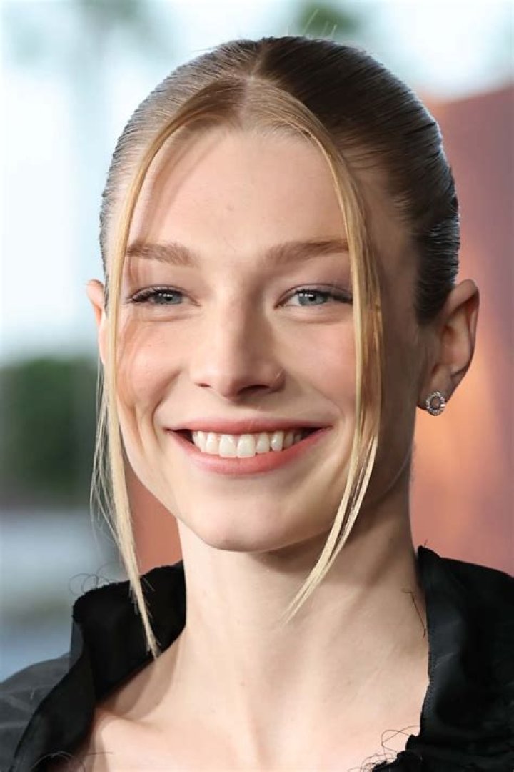 Hunter Schafer (Actress) Wiki, Bio, Affair, Height, Weight, Dating, Early Life, Net Worth, Facts