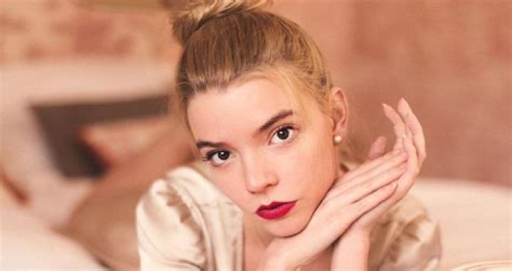 Inside Anya Taylor-Joy’s life, her parents and boyfriend