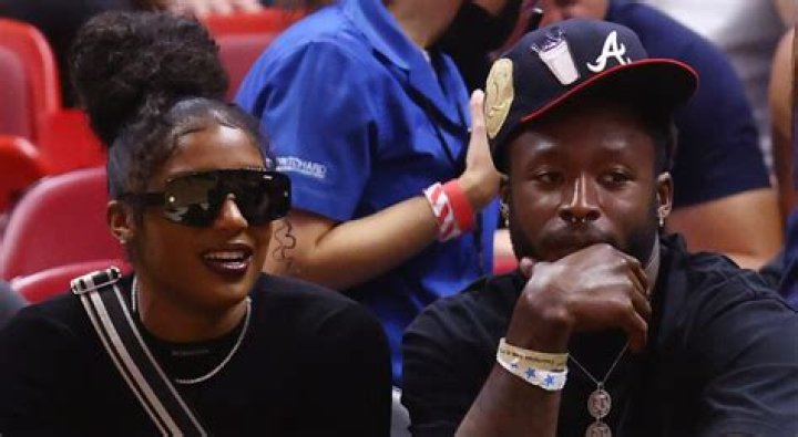 Is Alvin Kamara Dating Te’a Cooper: Wife Or Girlfriend